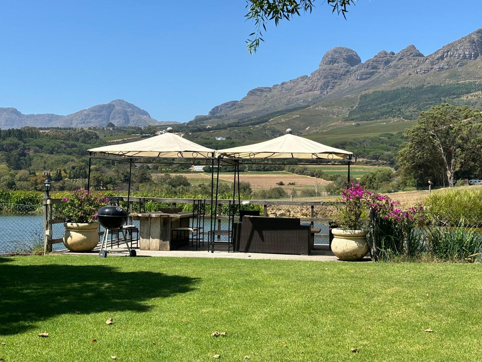 In The Vine Country Manor Guesthouse Stellenbosch Exterior photo